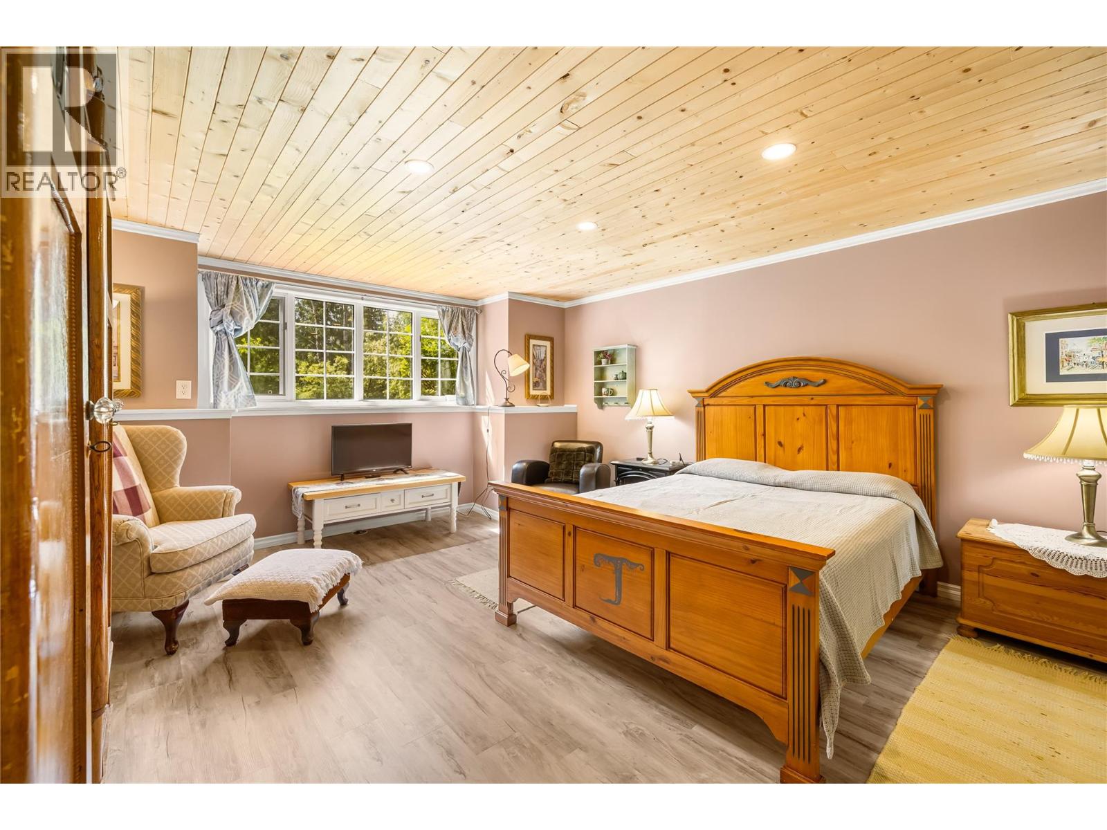 16096 Crawford Creek Road - 43