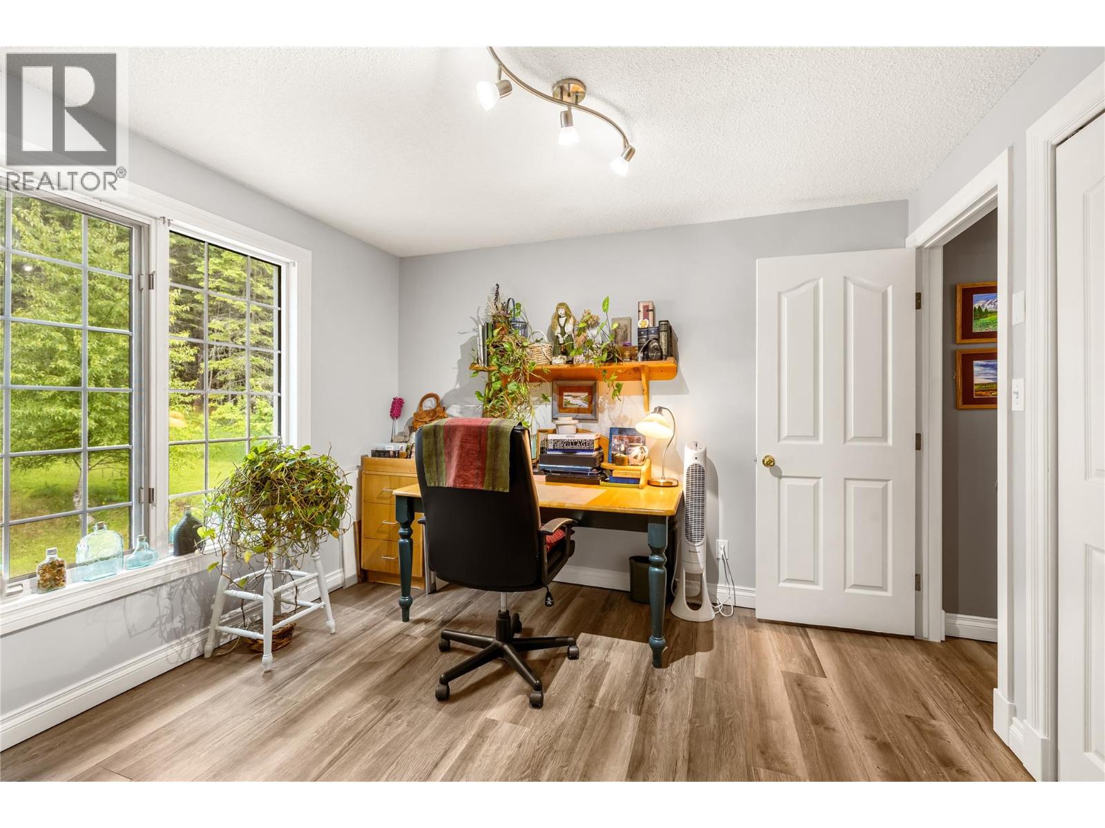16096 Crawford Creek Road - 34