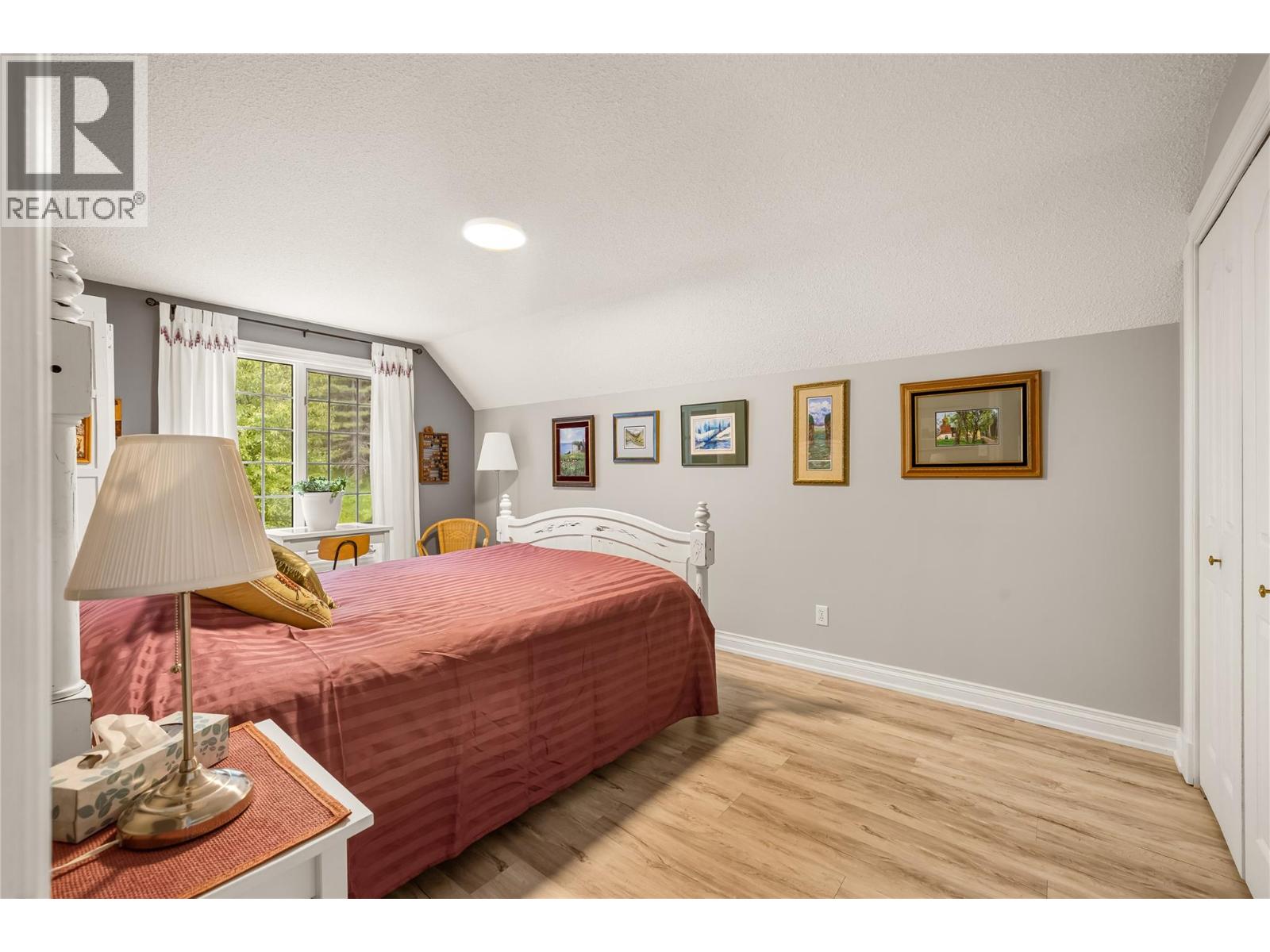 16096 Crawford Creek Road - 32