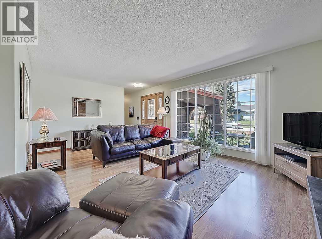 728 Parkvalley Road SE - photo 4