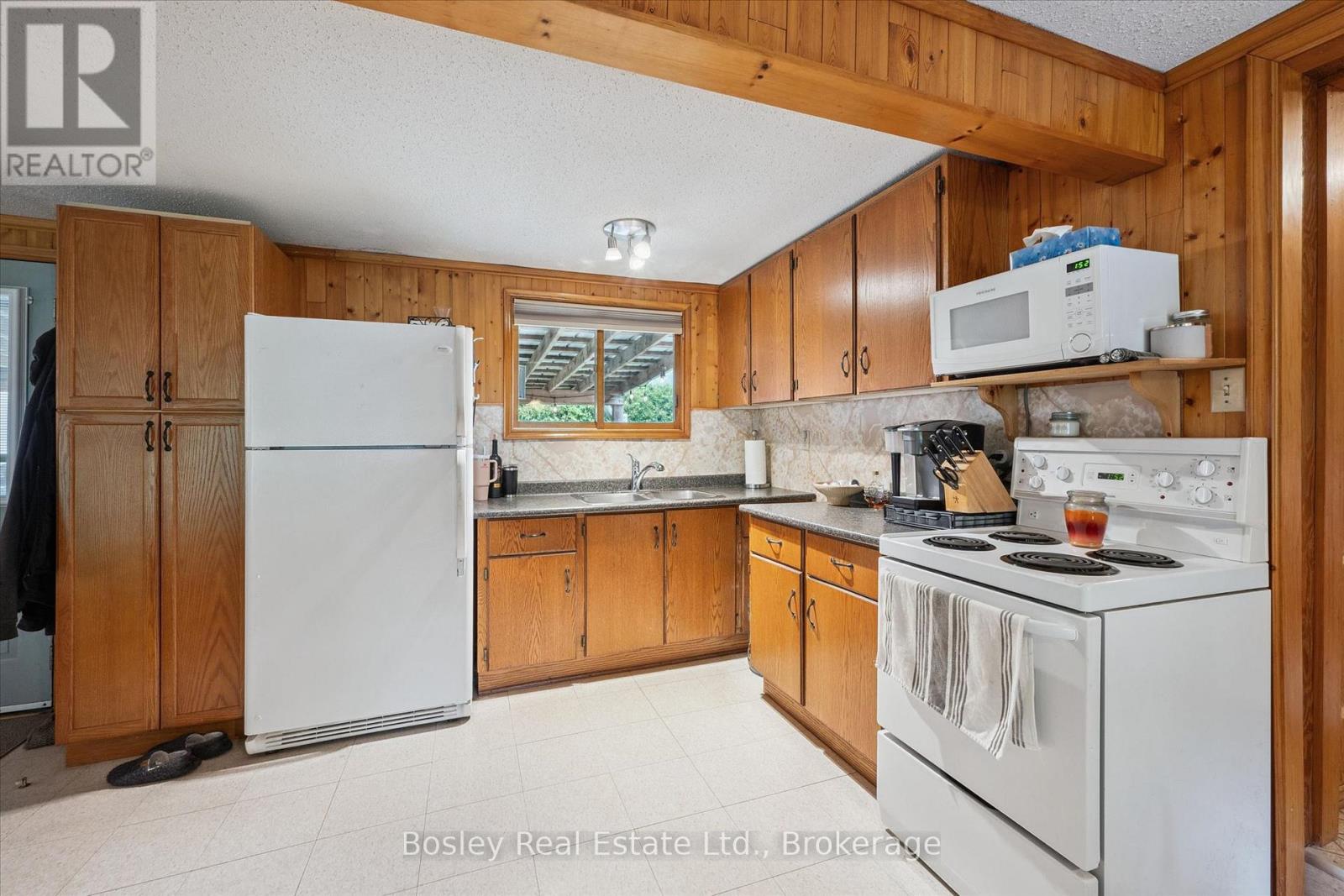 3 HAMILTON PLACE - 18