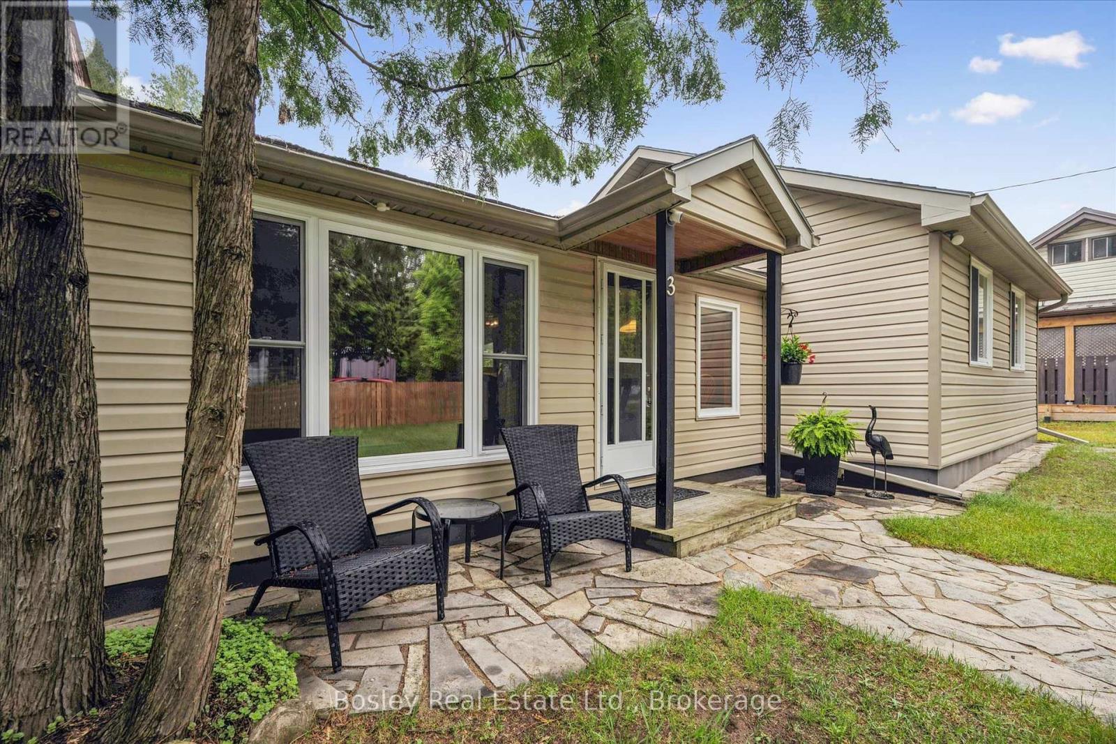 3 HAMILTON PLACE - Image 2