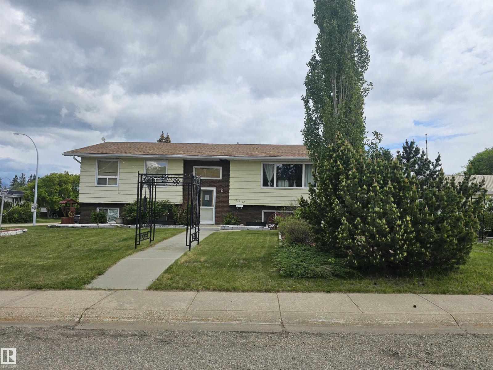 4732 46 ST - photo 5