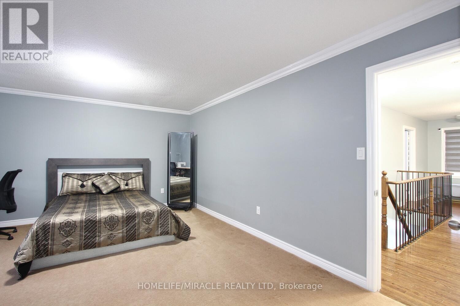 11 BLUFFMEADOW STREET - 25