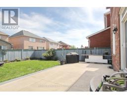 11 Bluffmeadow Street, Brampton, ON L6P3K3 Photo 45