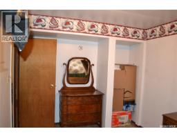 141 Stewart Crescent, Kindersley, SK S0L1S1 Photo 35