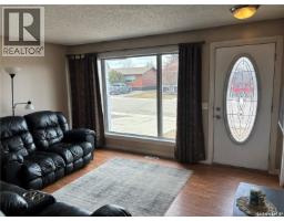 141 Stewart Crescent, Kindersley, SK S0L1S1 Photo 15