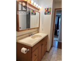 141 Stewart Crescent, Kindersley, SK S0L1S1 Photo 24