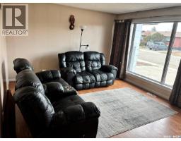 141 Stewart Crescent, Kindersley, SK S0L1S1 Photo 16