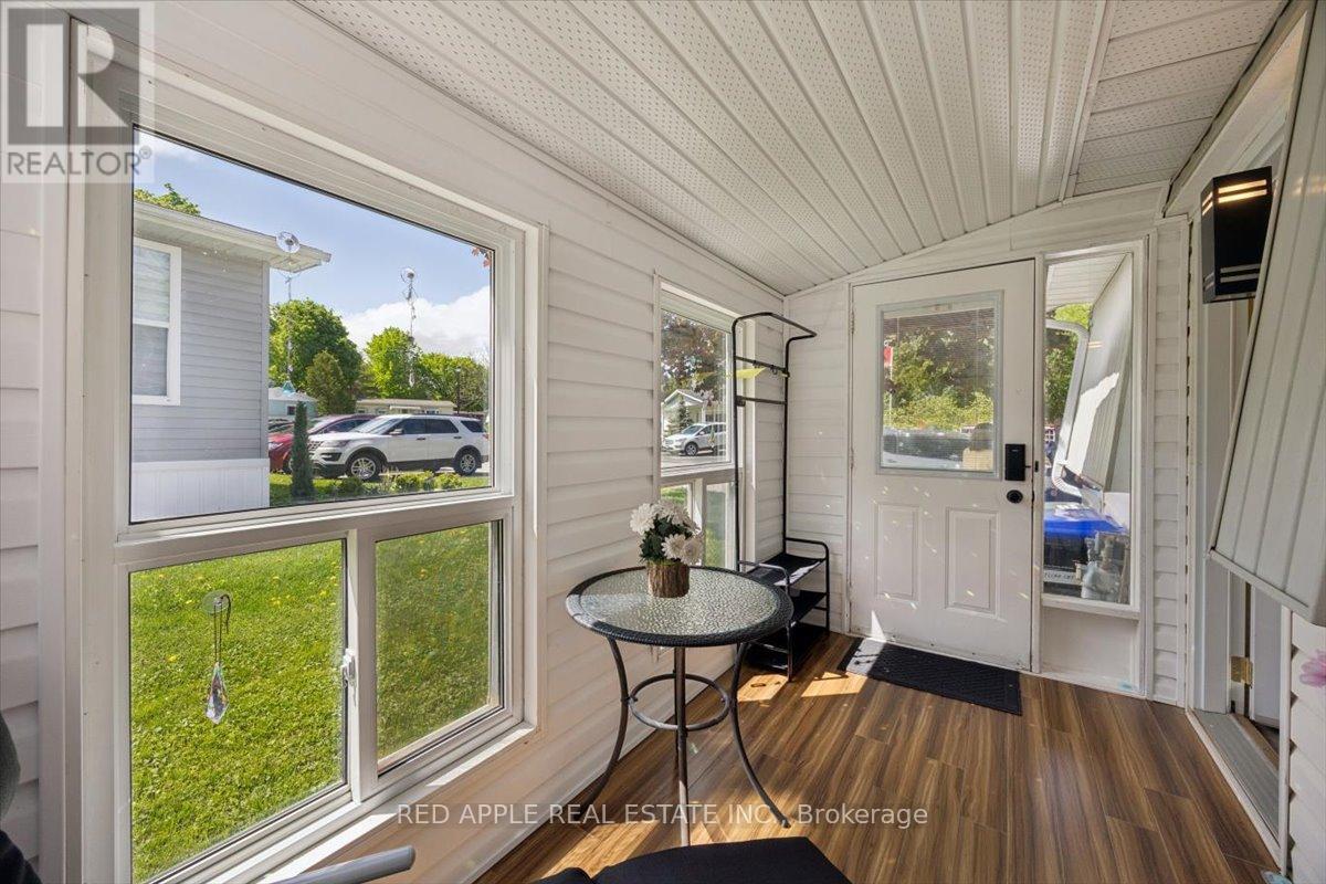 30 FLORA COURT - 19