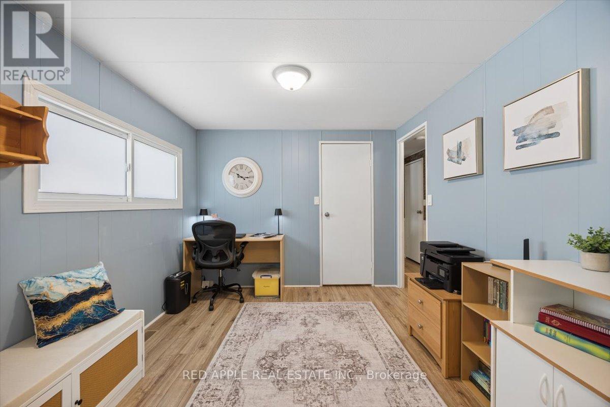 30 FLORA COURT - 10