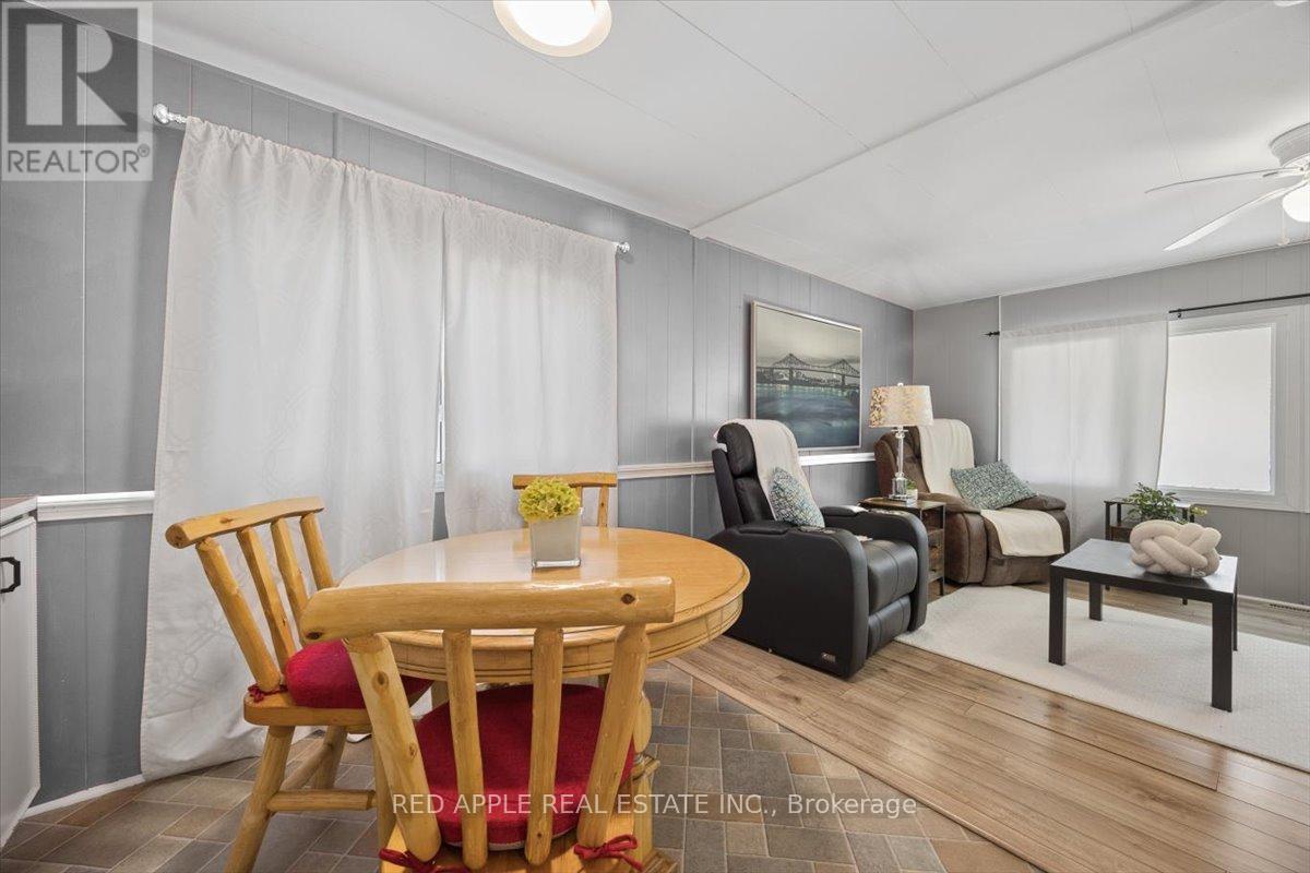 30 FLORA COURT - 12