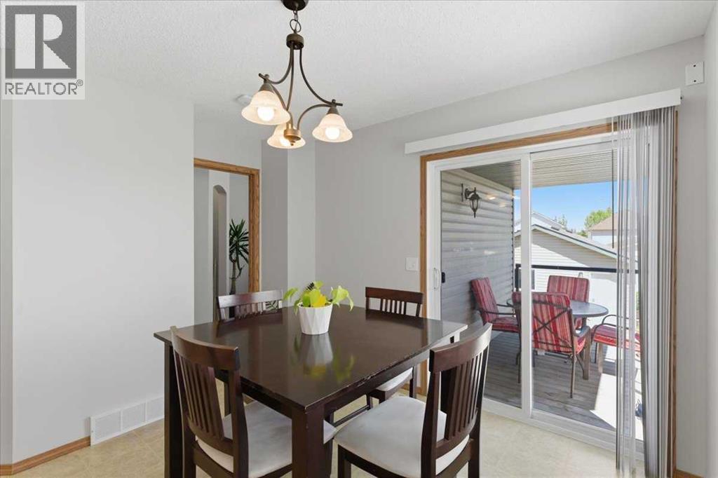 132 Covebrook Close NE — photo 8