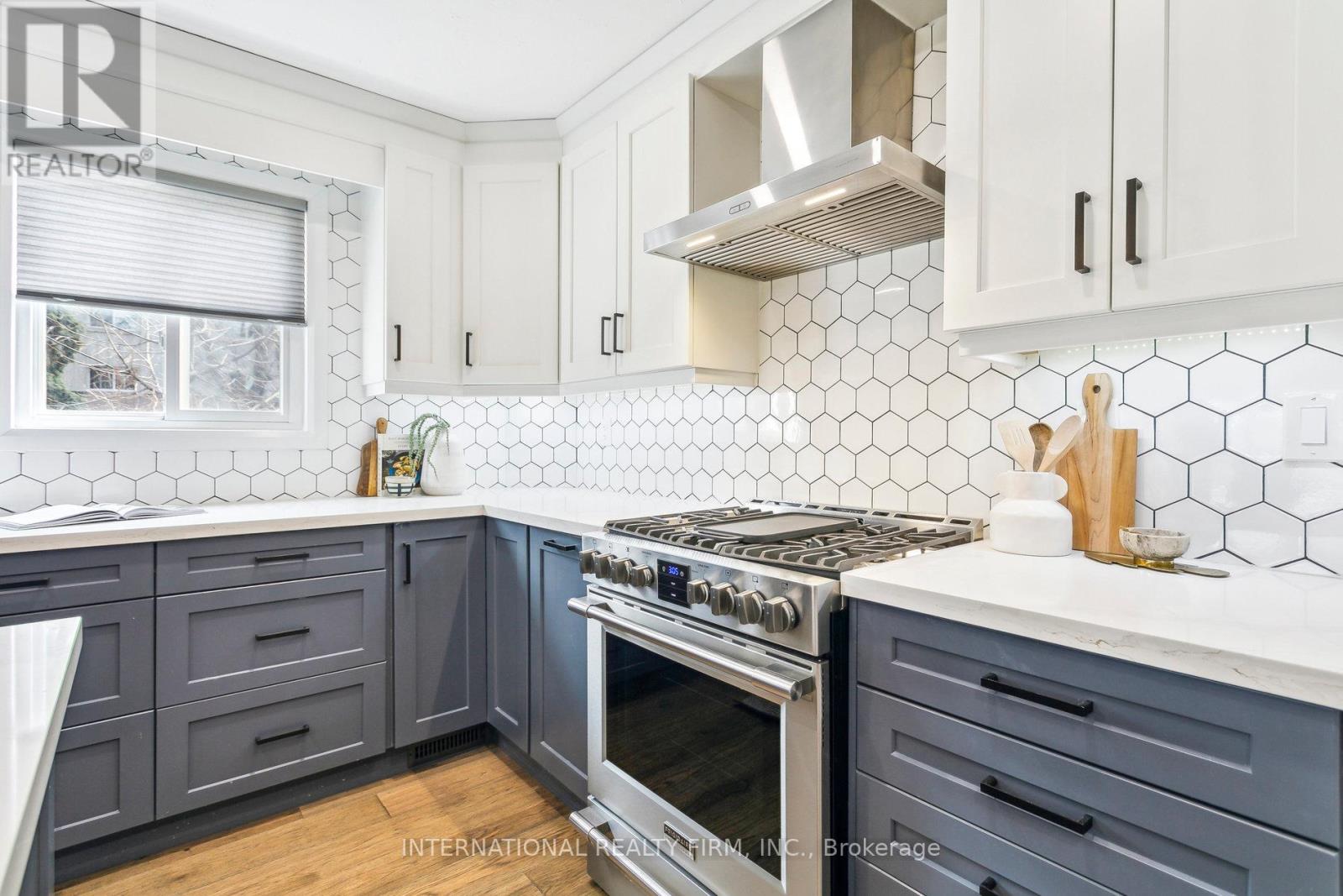 50 DENISON AVENUE - 4