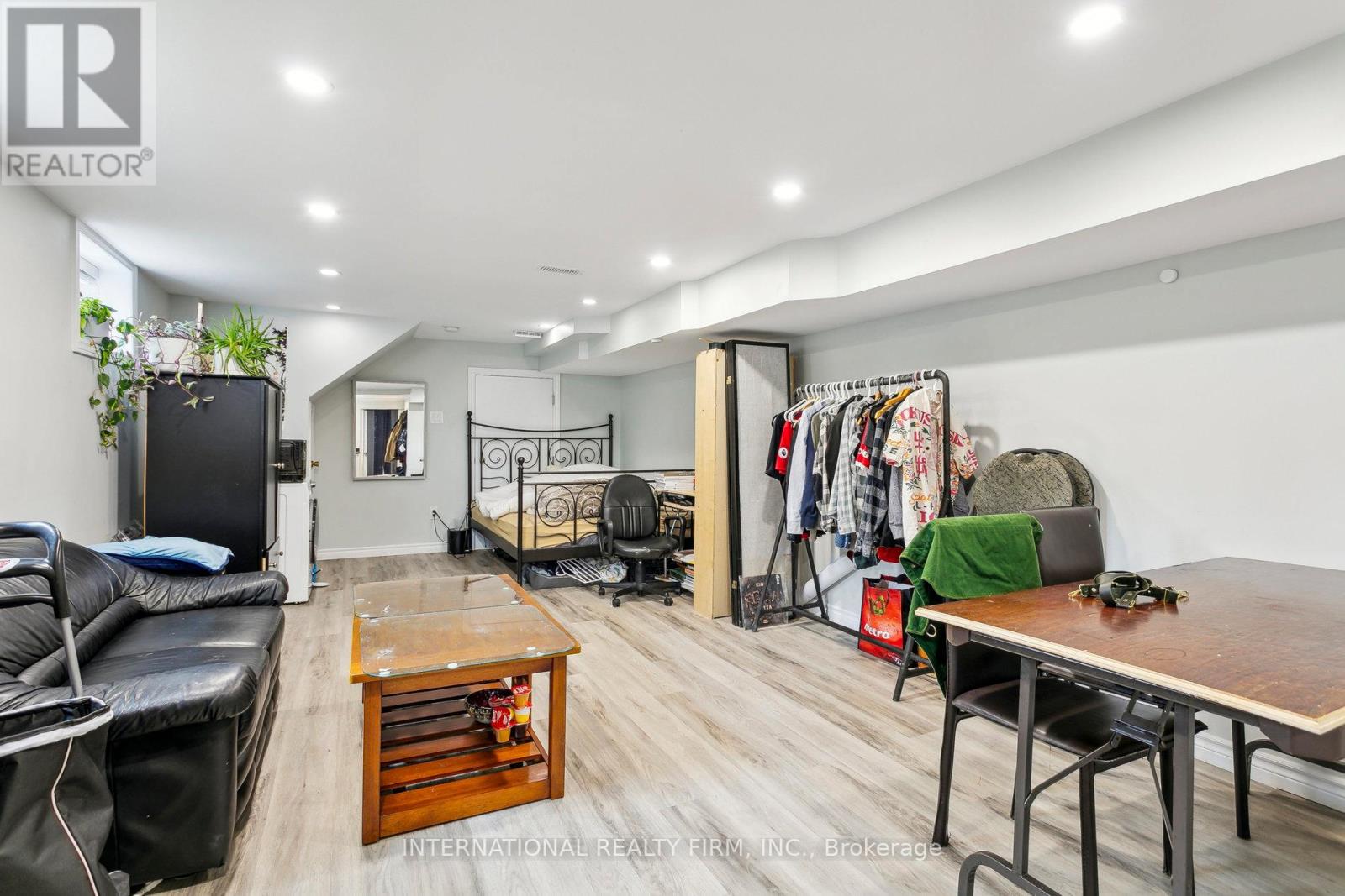 50 DENISON AVENUE - 40