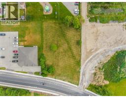 21 Robson Road, Leamington, ON N8H2M8 Photo 8