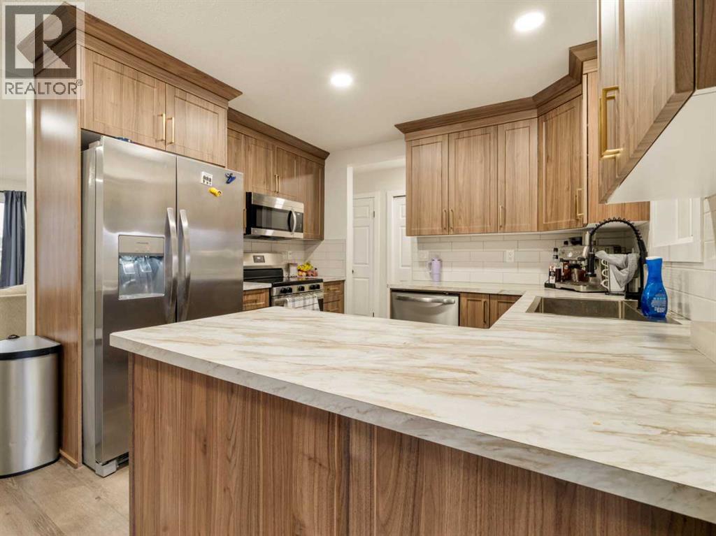 5408 45 Street — photo 12