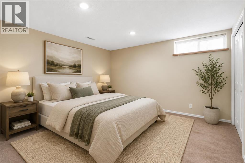 3243 Dover Crescent SE — photo 24