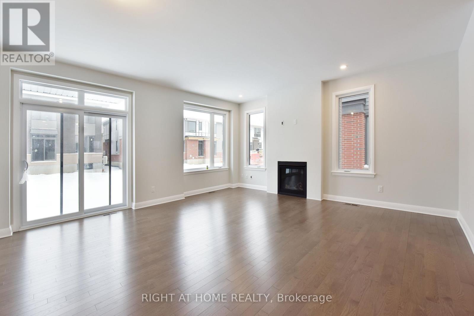 3 Bed, 3 Bath House for Rent in Ottawa – 312 WIGWAS STREET, Ottawa – MLS# X13435298 - Image 11