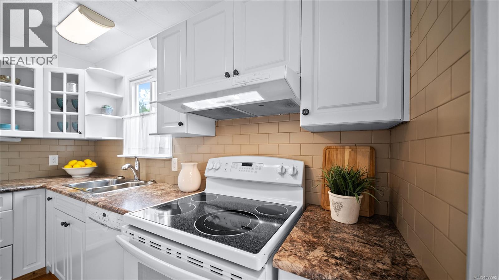 9341 Trailcreek Dr, Sidney