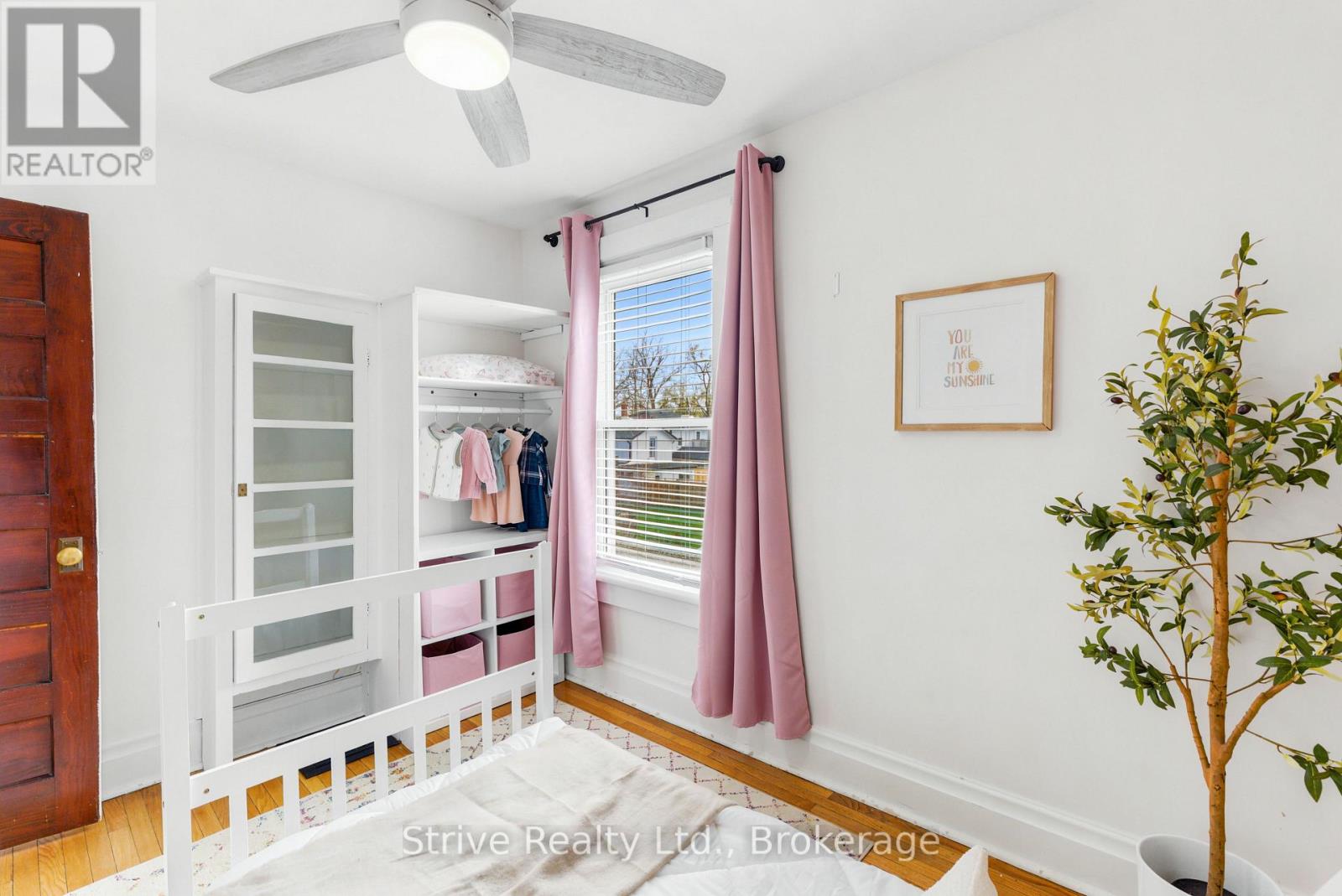 10 JULIA STREET - 30
