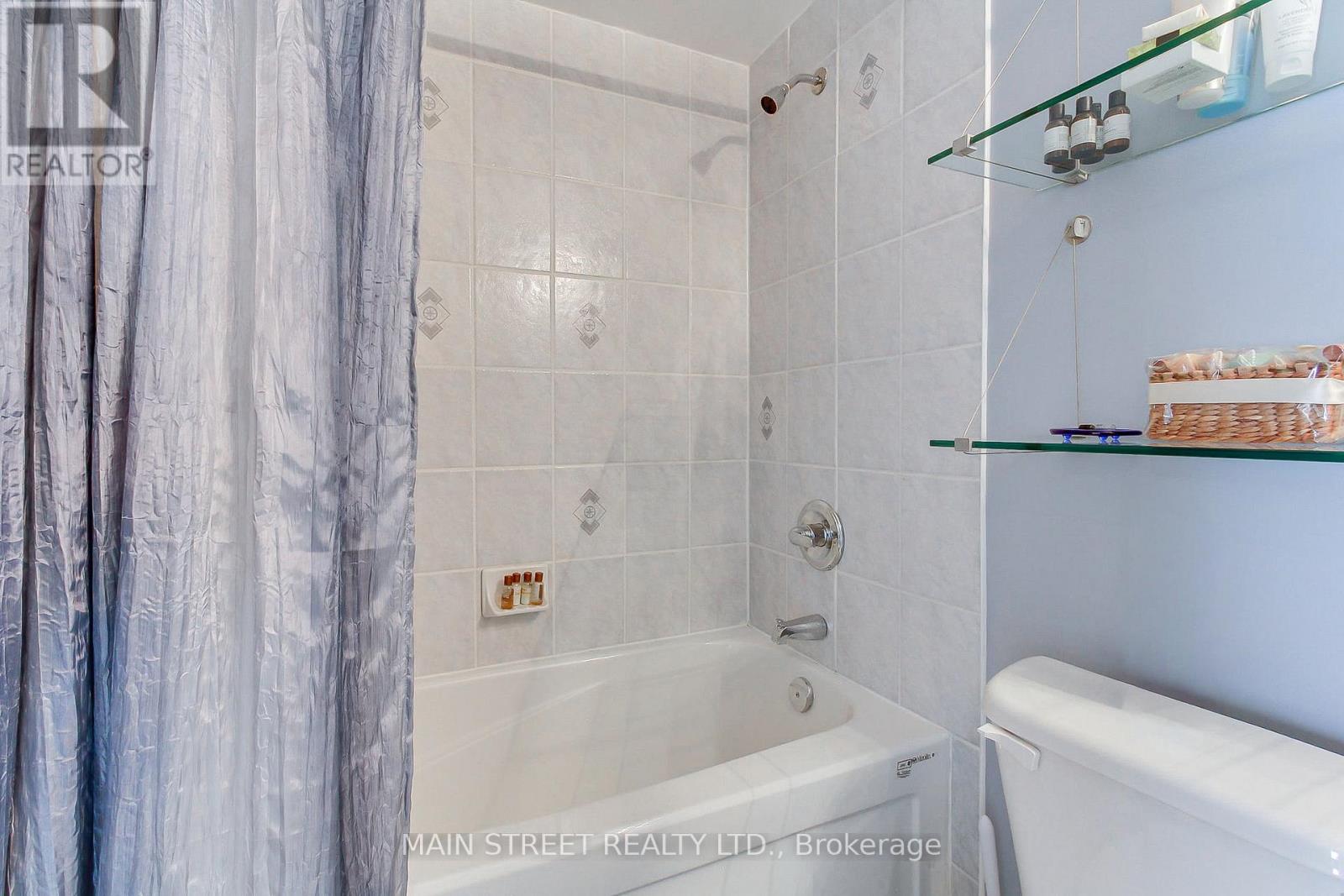 17 HIRST AVENUE - 33