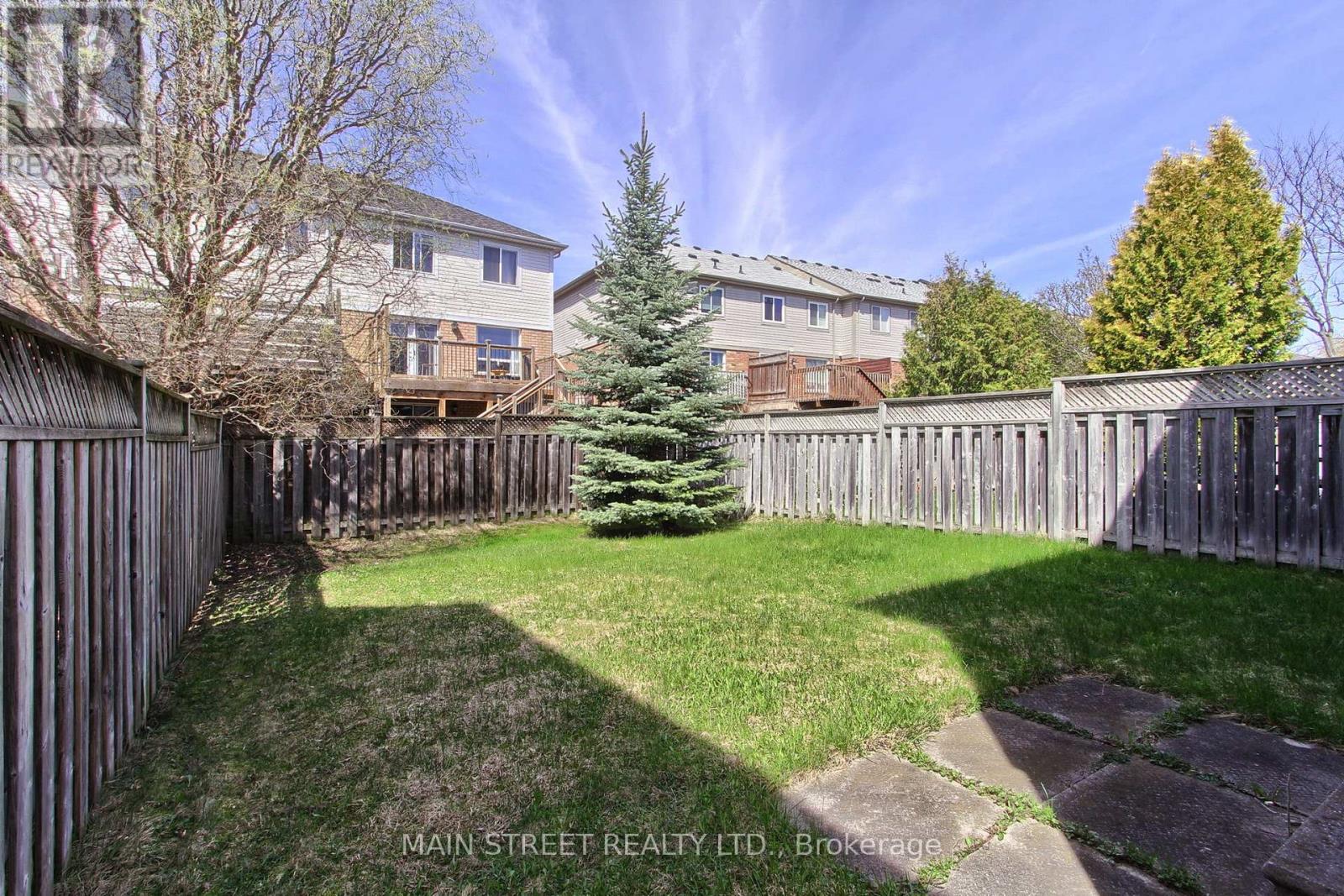 17 HIRST AVENUE - 34