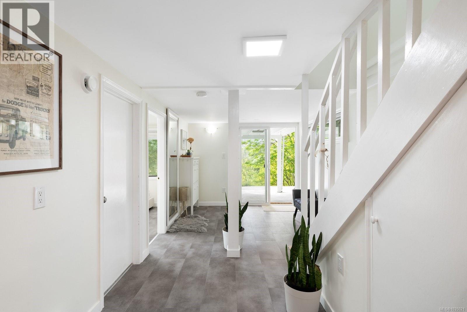  1055 Trillium Road, Langford