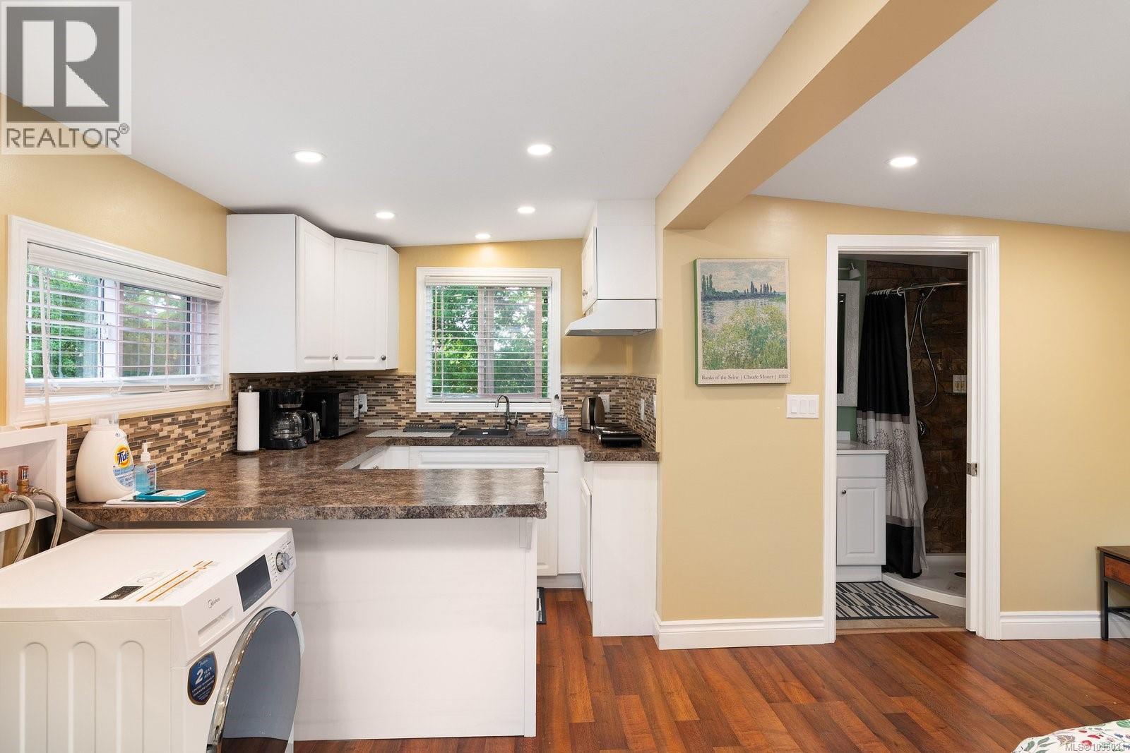 1055 Trillium Road, Langford