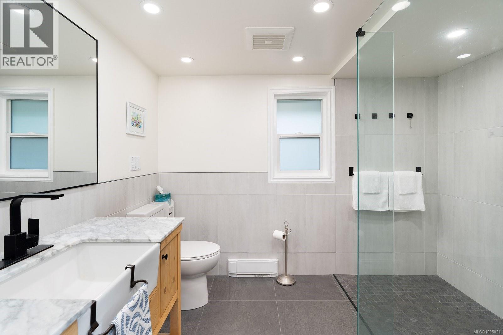  1055 Trillium Road, Langford