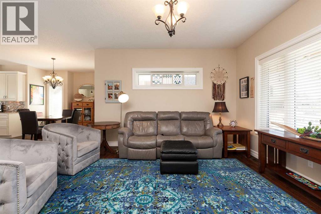 63N 2A Street E - photo 4