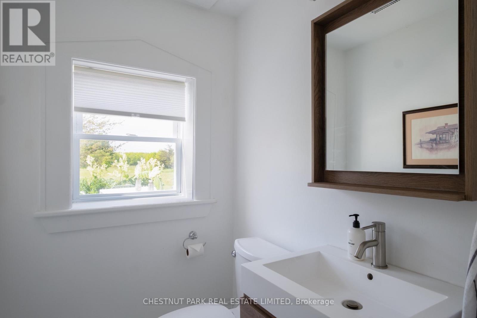 1334 KELLY ROAD - 19