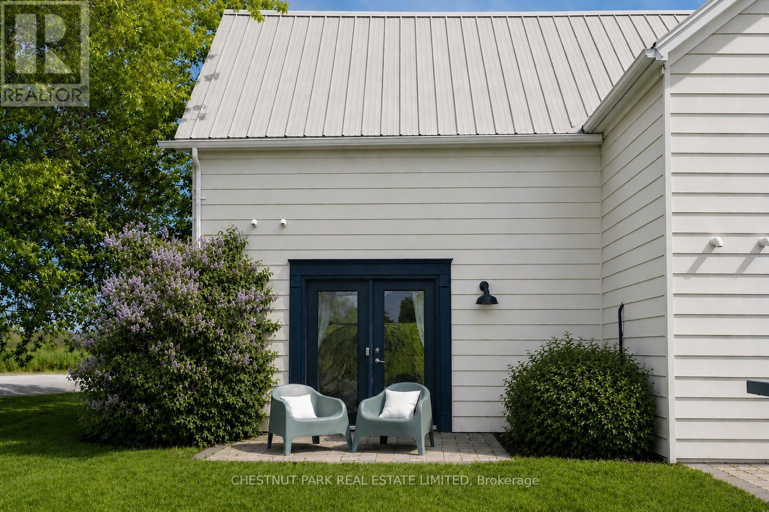 1334 KELLY ROAD - 23