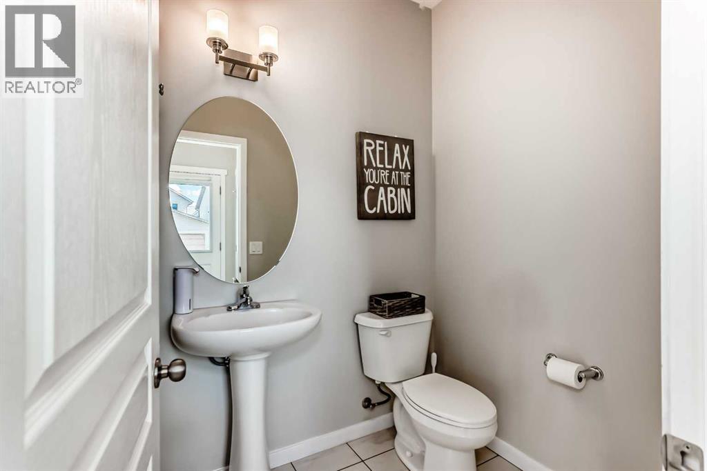 151 Copperpond Rise SE — photo 16