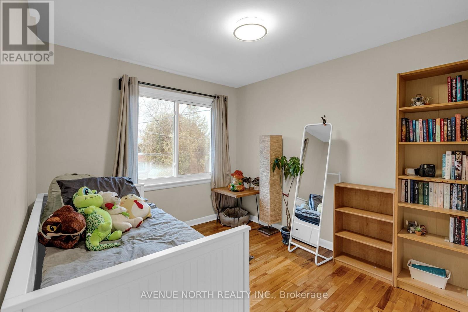 1202 SUMMERVILLE AVENUE - 16