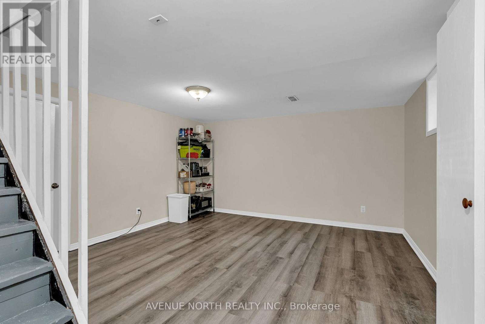 1202 SUMMERVILLE AVENUE - 22