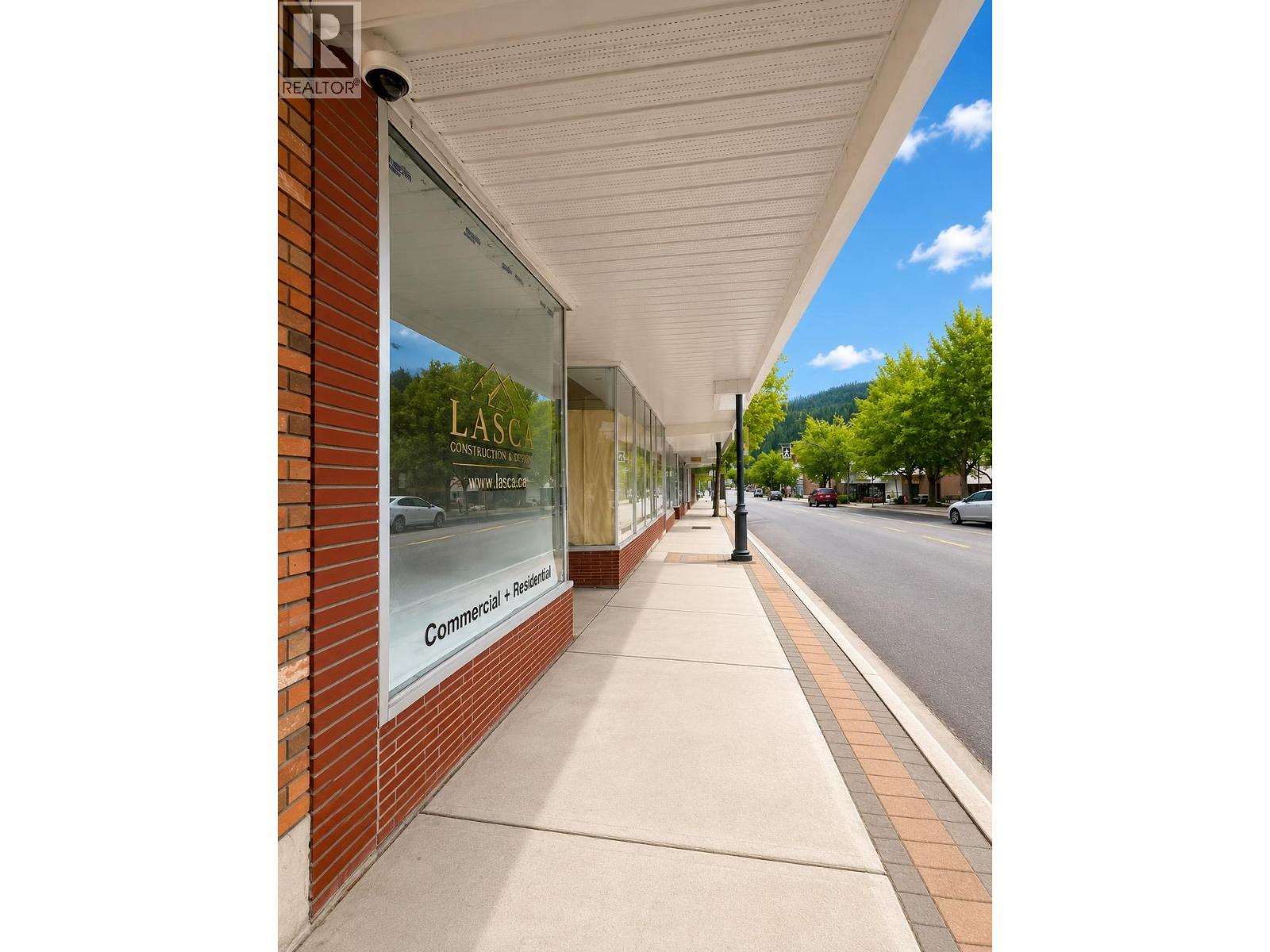  331 COLUMBIA Avenue, Castlegar