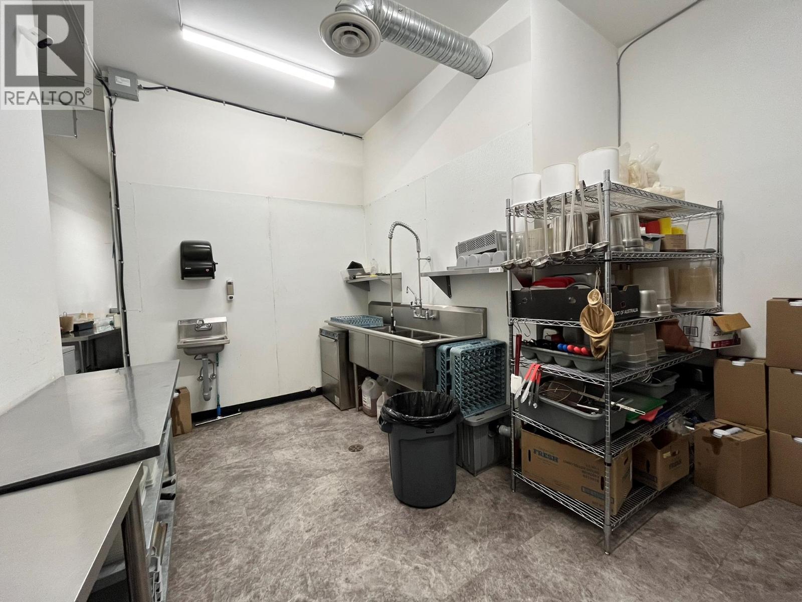  1127 4TH Street, Castlegar