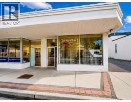 1127 4th Street, Castlegar, BC V1N2A8 Photo 21