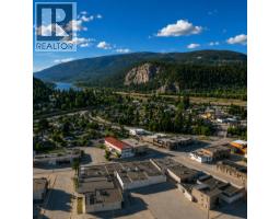 1127 4th Street, Castlegar, BC V1N2A8 Photo 69