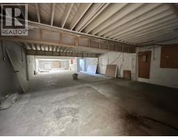 1127 4th Street, Castlegar, BC V1N2A8 Photo 52