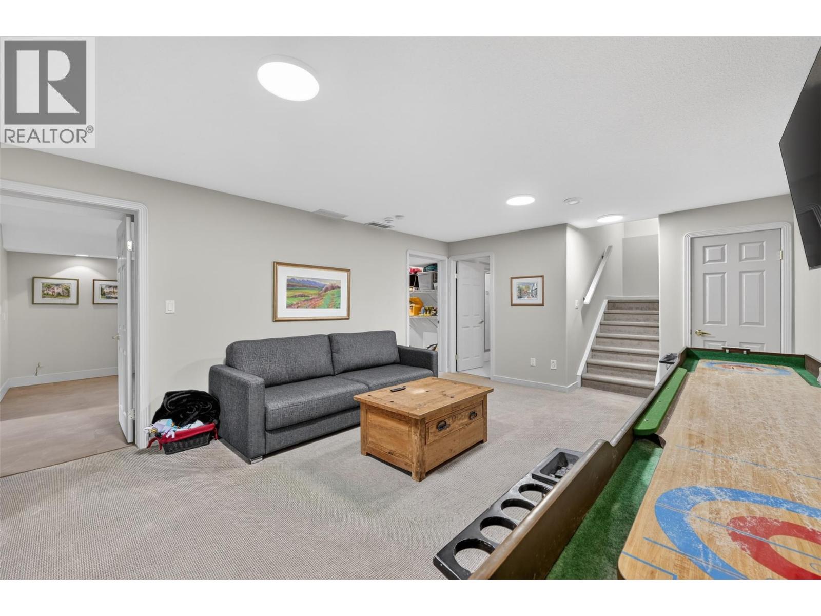 821 4th Avenue - 33