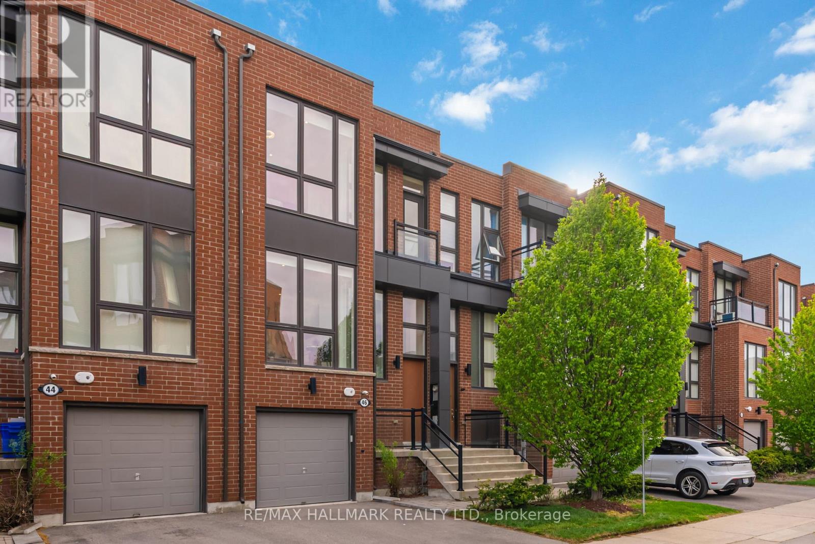 Photo of 46 CRESTRIDGE DRIVE