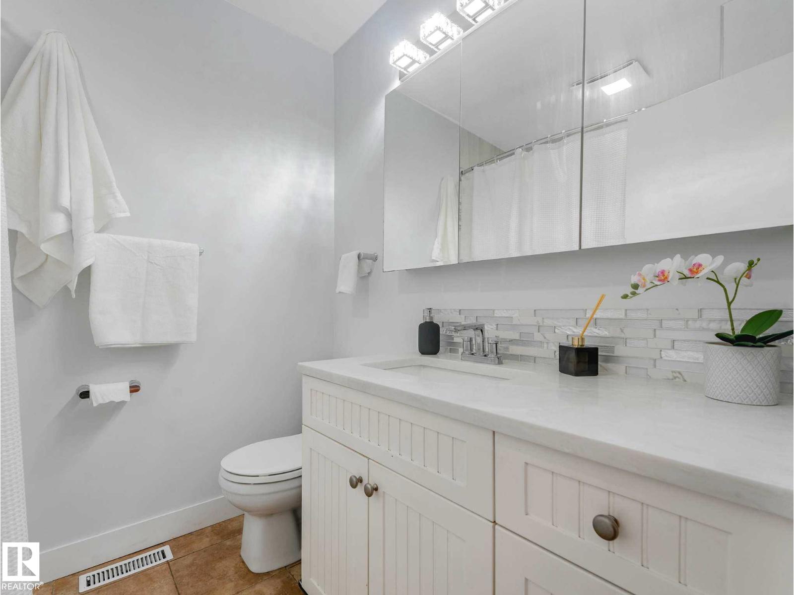 17315 111 ST NW — photo 41