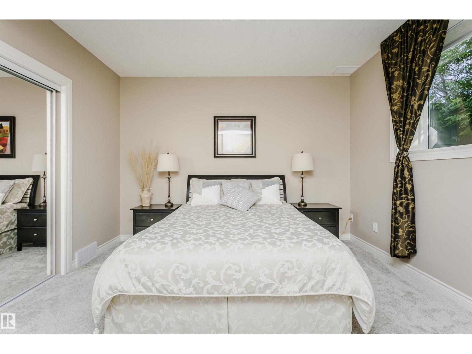116 DARLINGTON CR NW — photo 35