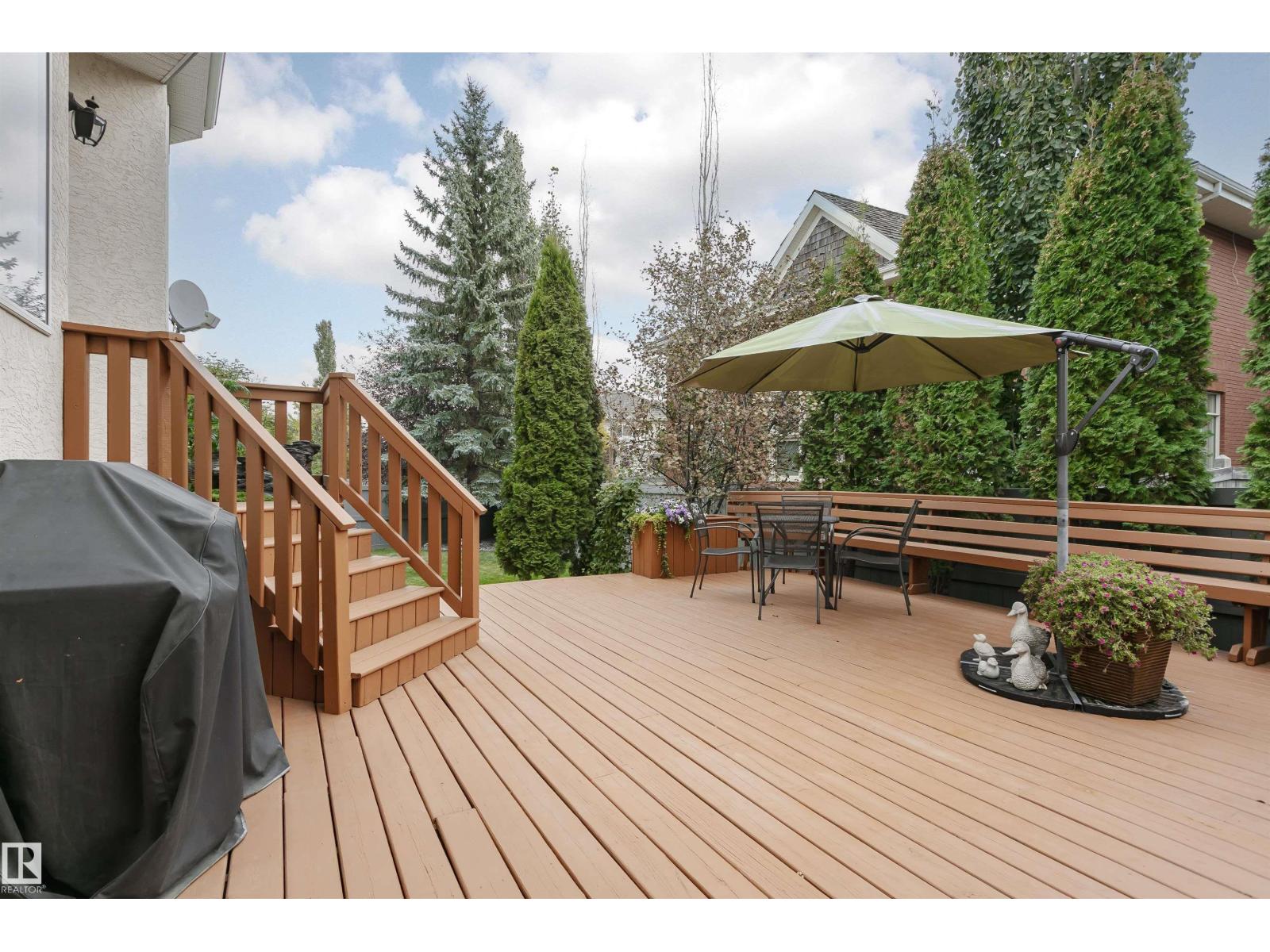 116 DARLINGTON CR NW — photo 43