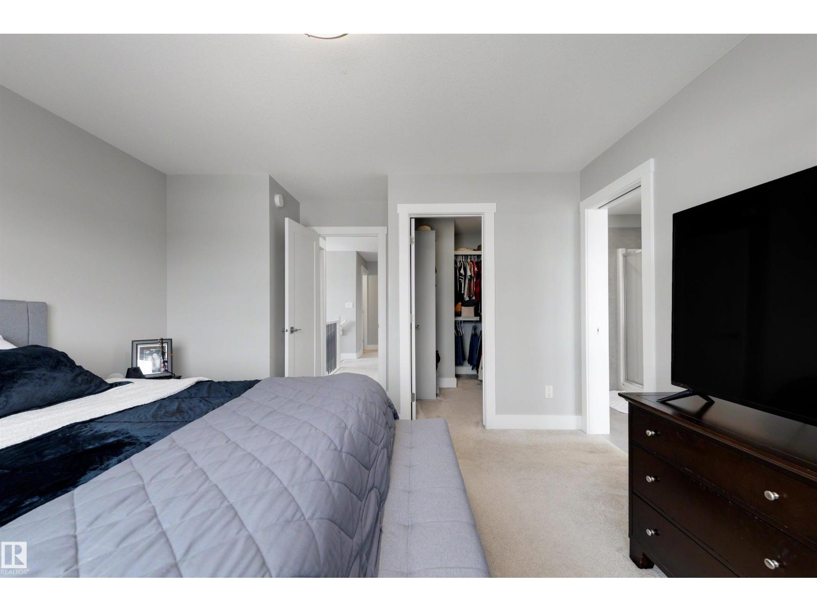 9631 89 ST - 26