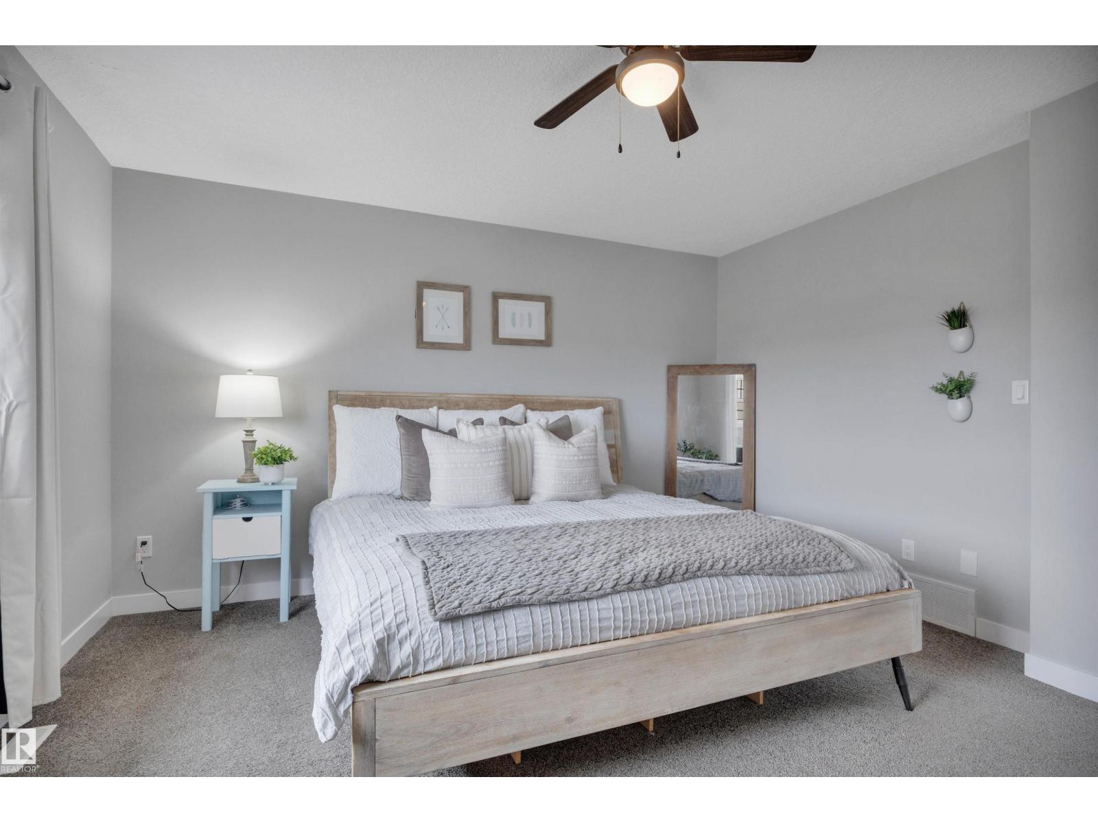 98 SANDALWOOD PL — photo 27