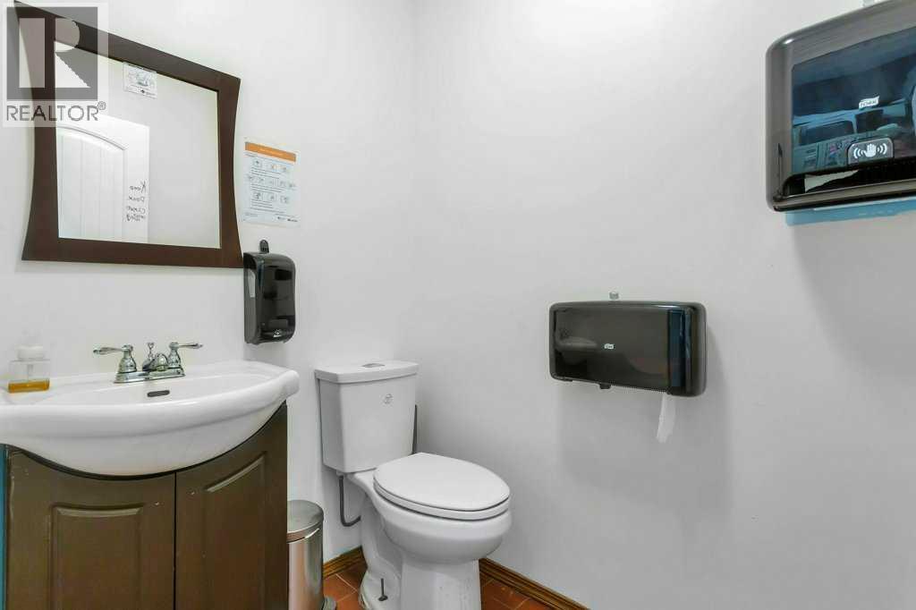 5114 48 Street — photo 34
