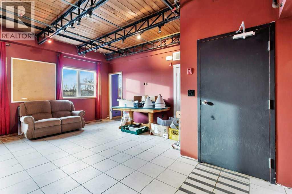 5114 48 Street — photo 44